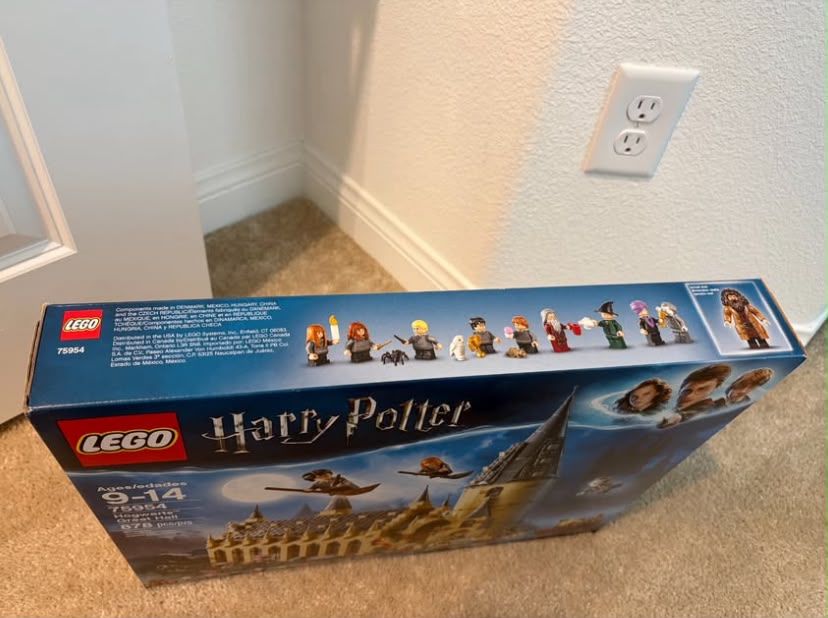 Lego Harry Potter - Hogwarts Great Hall (75954) - New/Sealed - Image 2