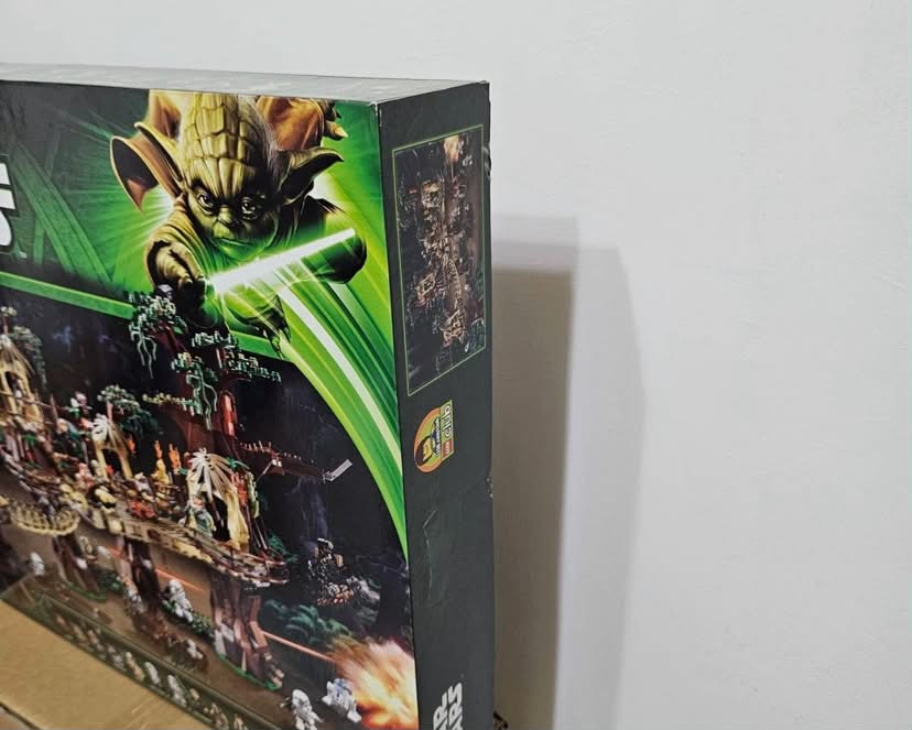 LEGO 10236 Star Wars Ewok Village Sealed - Image 4
