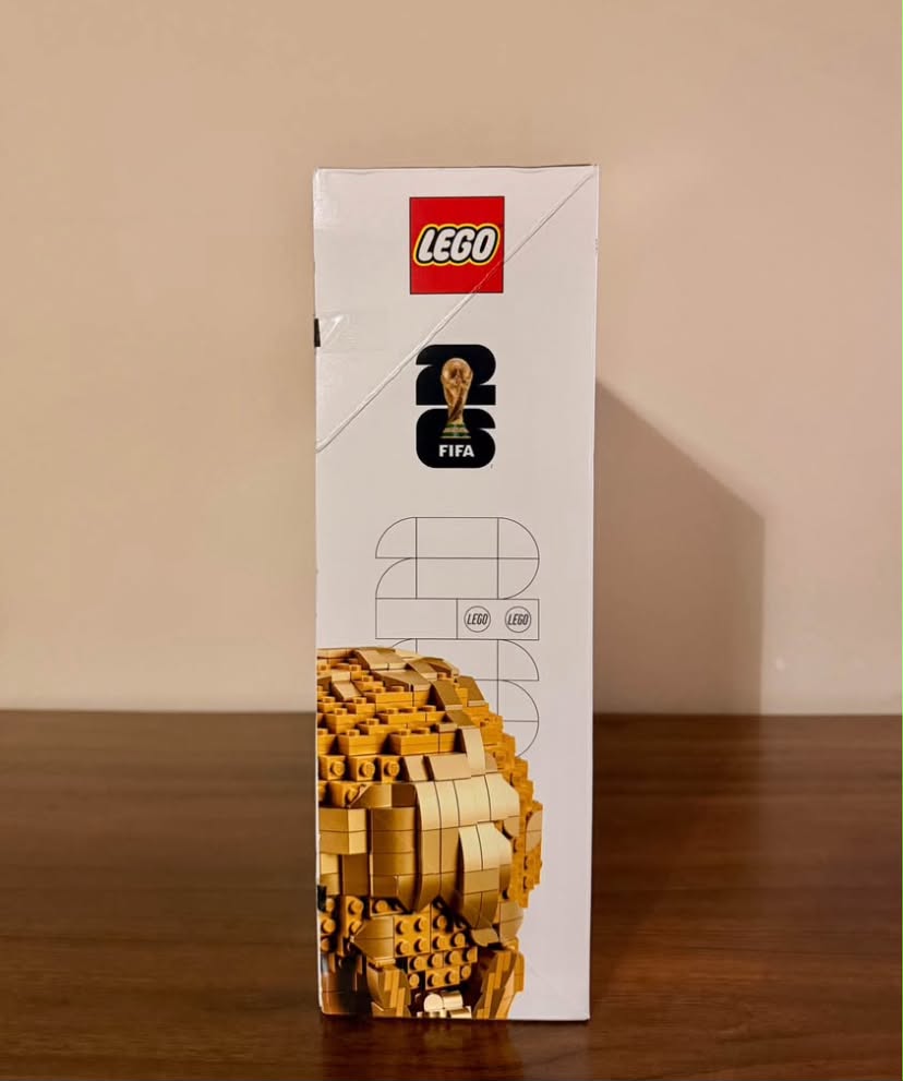 LEGO FIFA World Cup™ Official Trophy — Brand New & Sealed - Image 4