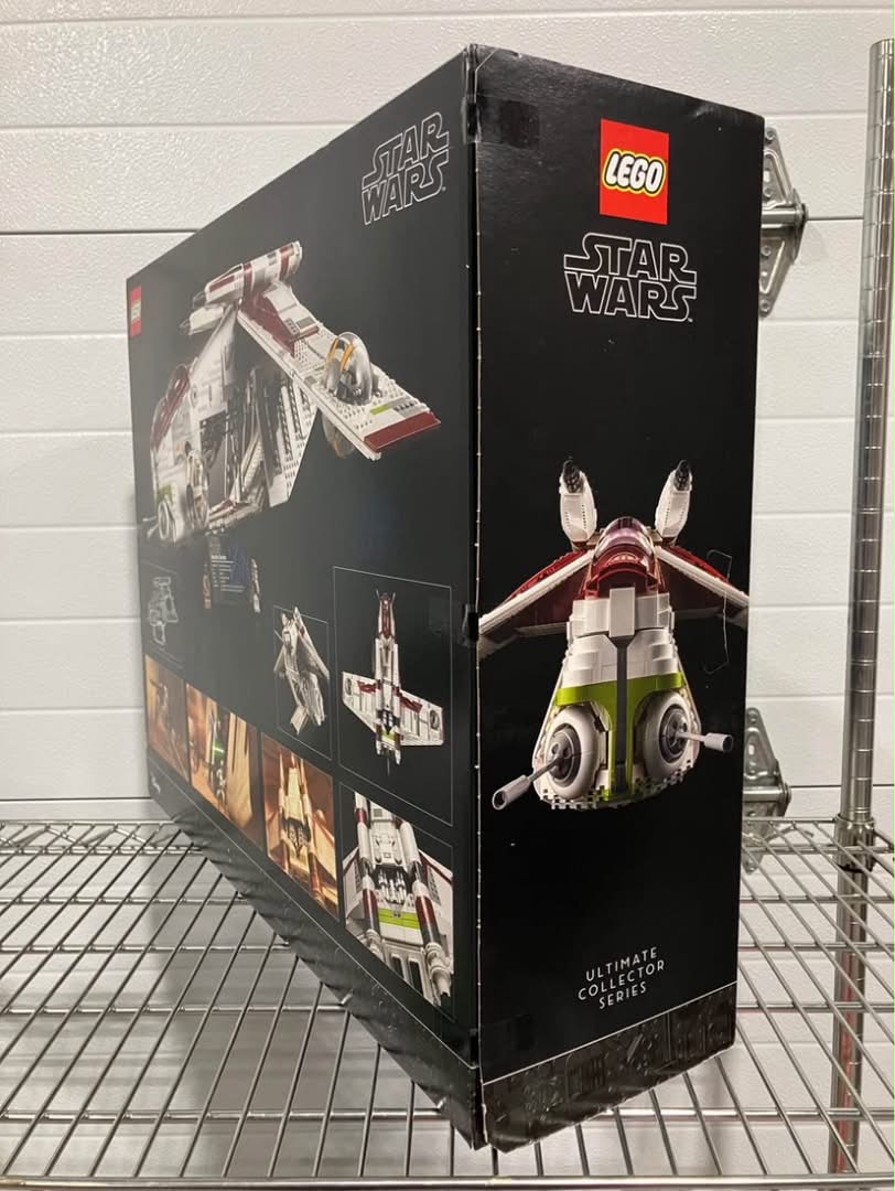Lego StarWars UCS Republic Gunship 75309 - Image 4
